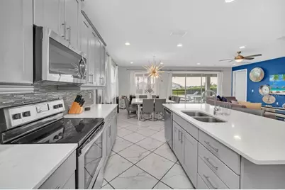 7648 Fairfax Drive, Kissimmee, FL 34747 - Photo 9
