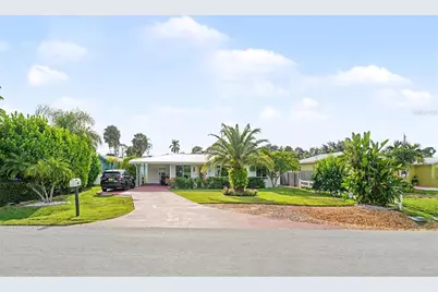 818 The Rialto, Venice, FL 34285 - Photo 5