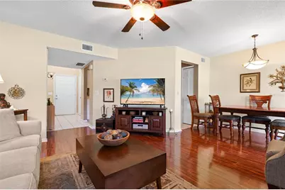 4807 Coachmans Drive #2403, Orlando, FL 32812 - Photo 3