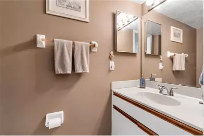4807 Coachmans Drive #2403, Orlando, FL 32812 - Photo 11