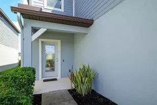 30575 Gilbern Rd, Wesley Chapel, FL 33545 - Photo 13