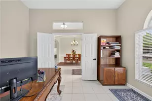 2406 Blossomwood Dr, Oviedo, FL 32765 - Photo 5