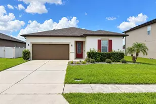 2570 Wadeview Loop, Saint Cloud, FL 34769 - Photo 1