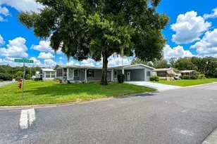 2353 W Coach N' 4 Dr, Leesburg, FL 34748 - Photo 5