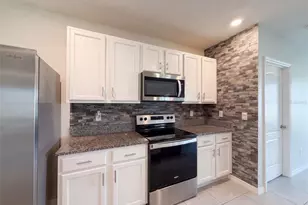 2112 Elio Ridge Dr, Zellwood, FL 32798 - Photo 7