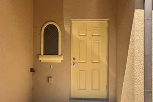 2051 Retreat View Cir, Sanford, FL 32771 - Photo 3