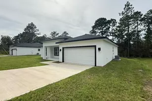7658 N Voyager Dr, Citrus Springs, FL 34433 - Photo 3