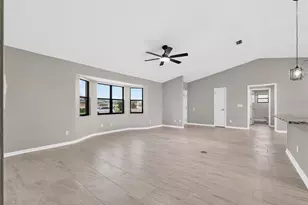 21506 Queen Anne Ct, Leesburg, FL 34748 - Photo 5