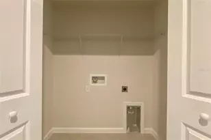 2665 Pleasant Cypress Cir, Kissimmee, FL 34741 - Photo 19
