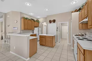 106 Southern Pine Way, Davenport, FL 33837 - Photo 15