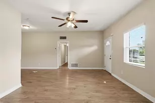 6138 Oakcrest Cir, Orlando, FL 32808 - Photo 9
