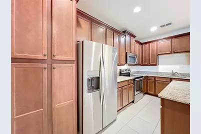 10059 Eagle Creek Center Boulevard, Orlando, FL 32832 - Photo 11