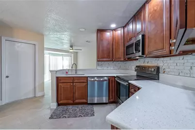 166 Alameda Drive, Kissimmee, FL 34743 - Photo 15
