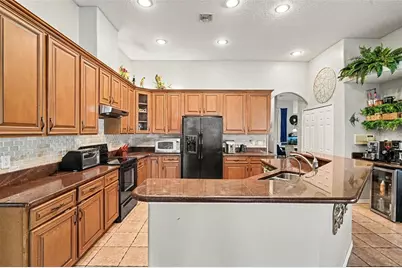 1325 Tall Maple Loop, Oviedo, FL 32765 - Photo 11