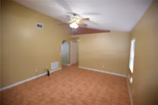 2216 Phonecia Ct, Orlando, FL 32837 - Photo 3