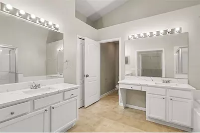 10317 Hunters Haven Boulevard, Riverview, FL 33578 - Photo 15