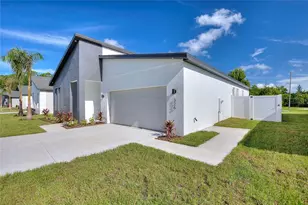 326 Royal Palm Wy, Winter Haven, FL 33881 - Photo 5