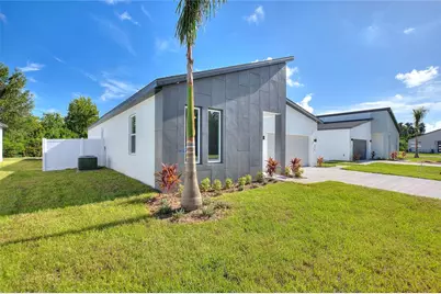 326 Royal Palm Way, Winter Haven, FL 33881 - Photo 3