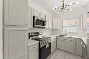2330 Santa Lucia St, Kissimmee, FL 34743 - Photo 11