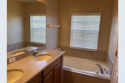 5114 Fiorella Lane, Sanford, FL 32771 - Photo 13
