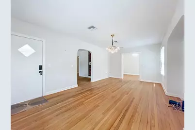 1607 Delaney Avenue, Orlando, FL 32806 - Photo 5