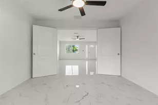 4405 Pinfish Ln, Palmetto, FL 34221 - Photo 9