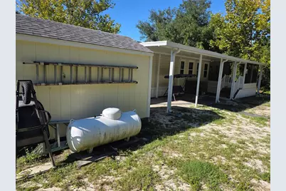 16180 NE 2nd Loop, Silver Springs, FL 34488 - Photo 5