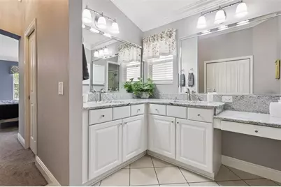 842 Lucky Lane, The Villages, FL 32162 - Photo 15