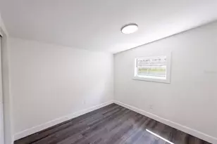 212 W Hiawatha St, Tampa, FL 33604 - Photo 11
