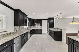 14 Hopkins Cir, Orlando, FL 32804 - Photo 11