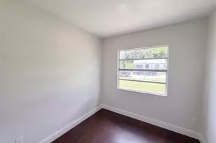 2406 E Curtis St, Tampa, FL 33610 - Photo 9