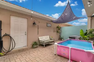 3113 Via Otero Dr, Kissimmee, FL 34744 - Photo 9