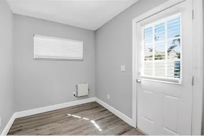 1751 Mississippi Avenue NE, Saint Petersburg, FL 33703 - Photo 7