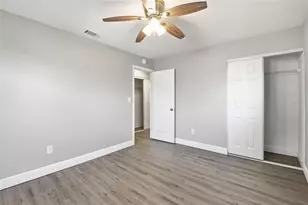 1751 Mississippi Ave NE, Saint Petersburg, FL 33703 - Photo 29
