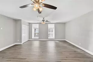 1751 Mississippi Ave NE, Saint Petersburg, FL 33703 - Photo 37