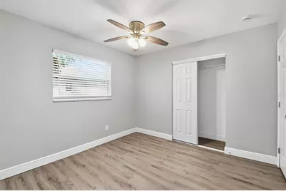 1751 Mississippi Avenue NE, Saint Petersburg, FL 33703 - Photo 25