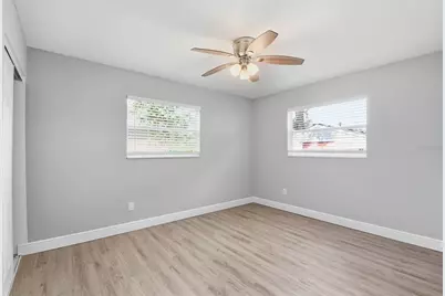 1751 Mississippi Avenue NE, Saint Petersburg, FL 33703 - Photo 27