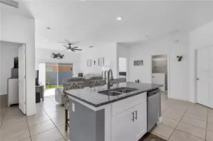646 Bear Ct, Poinciana, FL 34759 - Photo 9