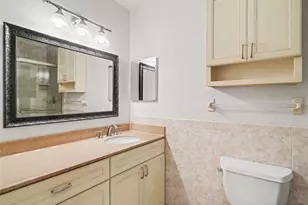 1513 New Bedford Dr, Sun City Center, FL 33573 - Photo 23