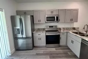 309 Clermont Dr, Kissimmee, FL 34759 - Photo 7