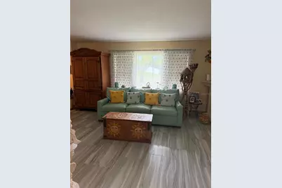 2727 NE 4th Place, Cape Coral, FL 33909 - Photo 7