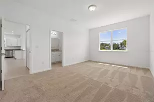 3776 Watercliff Cir, Grand Island, FL 32735 - Photo 11