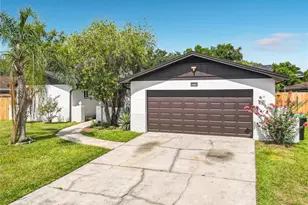 8676 Hillside Dr, Orlando, FL 32810 - Photo 3