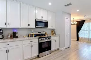 8676 Hillside Dr, Orlando, FL 32810 - Photo 21