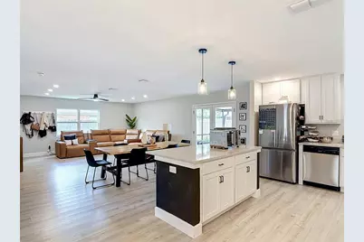 8676 Hillside Drive, Orlando, FL 32810 - Photo 15