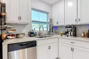 8676 Hillside Dr, Orlando, FL 32810 - Photo 19