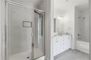 150 E Robinson St, Orlando, FL 32801 - Photo 31