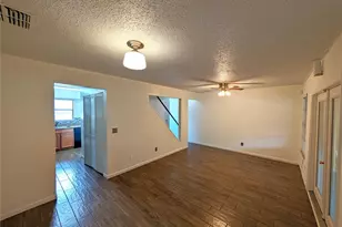3441 Oak Trail Ct, Tampa, FL 33614 - Photo 5