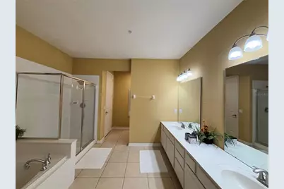 5048 Shoreway Loop #101, Orlando, FL 32819 - Photo 11