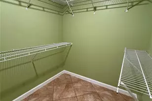4750 Hamlets Grv Dr, Sarasota, FL 34235 - Photo 17